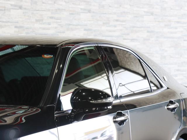 クラウン アスリートS-T J-フロンティアリミテッド ブラックスパッタリング18AW/リアエアロ/黒半革電動シート/トヨタセーフティセンス/クリアランスソナー/レーダークルコン/LDA/ETC/純正ナビ/地デジ/バックカメラ/LEDオートハイビーム(17枚目)