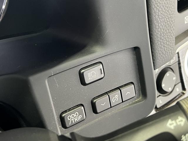 クラウン アスリートS-T J-フロンティアリミテッド ブラックスパッタリング18AW/リアエアロ/黒半革電動シート/トヨタセーフティセンス/クリアランスソナー/レーダークルコン/LDA/ETC/純正ナビ/地デジ/バックカメラ/LEDオートハイビーム(29枚目)