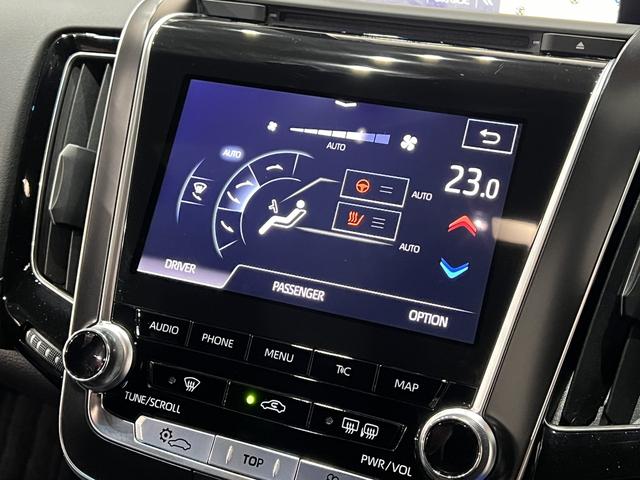クラウンハイブリッド G セーフティパッケージPlus/電動メモリーシート/シートヒーター/3眼LED/HUD/トヨタセーフティセンス/レーダークルコン/BSM/RCTA/パーキングアシスト/パノラミックビューモニター(8枚目)