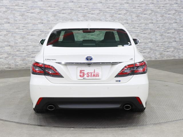 クラウンハイブリッド G セーフティパッケージPlus/電動メモリーシート/シートヒーター/3眼LED/HUD/トヨタセーフティセンス/レーダークルコン/BSM/RCTA/パーキングアシスト/パノラミックビューモニター(14枚目)