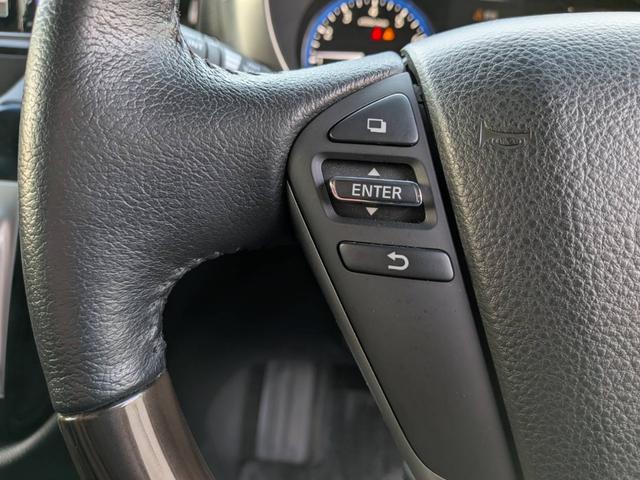 エルグランド ２５０ハイウェイスターアーバンクロム　後席モニター／半革シート／クルーズコントロール／横滑り防止装置／ＥＴＣ／純正ナビ／地デジ／Ｂｌｕｅｔｏｏｔｈ／バックカメラ／ＬＥＤオートライト／純正１８ＡＷ（28枚目）