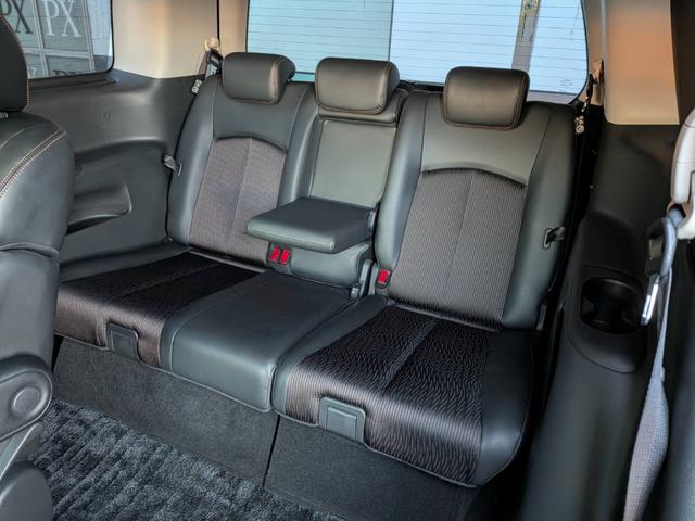 エルグランド ２５０ハイウェイスターアーバンクロム　後席モニター／半革シート／クルーズコントロール／横滑り防止装置／ＥＴＣ／純正ナビ／地デジ／Ｂｌｕｅｔｏｏｔｈ／バックカメラ／ＬＥＤオートライト／純正１８ＡＷ（37枚目）