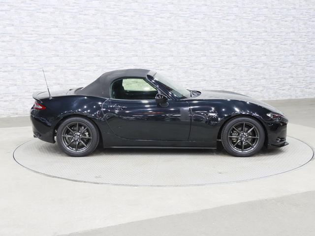 ロードスター Ｓスペシャルパッケージ　６速ＭＴ／社外エアロ／村上モータースダウンサス／ＨＫＳマフラー／トランクスポイラー／純正ナビ／Ｂｌｕｅｔｏｏｔｈ／地デジ／スマートキー／ＥＴＣ／ＬＥＤオートライト／純正ＡＷ（13枚目）