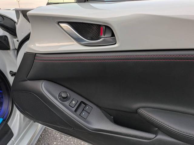 ロードスター Ｓスペシャルパッケージ　レーンアシスト／ＢＳＭ／ＲＣＴＡ／横滑り防止装置／パドルシフト／純正ナビ／Ｂｌｕｅｔｏｏｔｈ／バックカメラ／ＬＥＤオートライト／純正ＡＷ（38枚目）