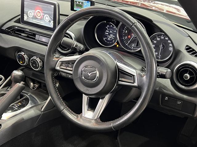 ロードスター Ｓスペシャルパッケージ　スマートキー／パドルシフト／横滑り防止装置／ＥＴＣ／純正ナビ／地デジ／Ｂｌｕｅｔｏｏｔｈ／バックカメラ／ＬＥＤオートライト／純正ＡＷ（24枚目）