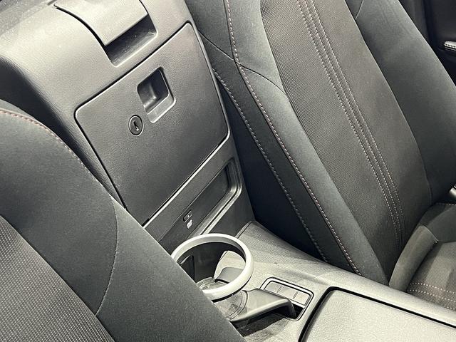 ロードスター Ｓスペシャルパッケージ　スマートキー／パドルシフト／横滑り防止装置／ＥＴＣ／純正ナビ／地デジ／Ｂｌｕｅｔｏｏｔｈ／バックカメラ／ＬＥＤオートライト／純正ＡＷ（34枚目）