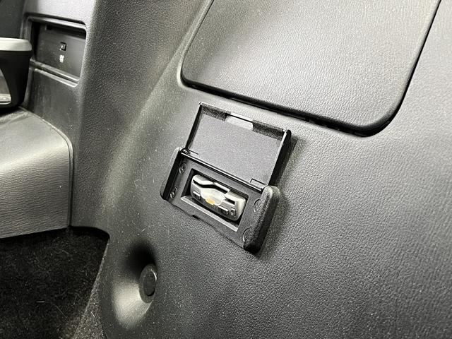 ロードスター Ｓスペシャルパッケージ　スマートキー／パドルシフト／横滑り防止装置／ＥＴＣ／純正ナビ／地デジ／Ｂｌｕｅｔｏｏｔｈ／バックカメラ／ＬＥＤオートライト／純正ＡＷ（35枚目）