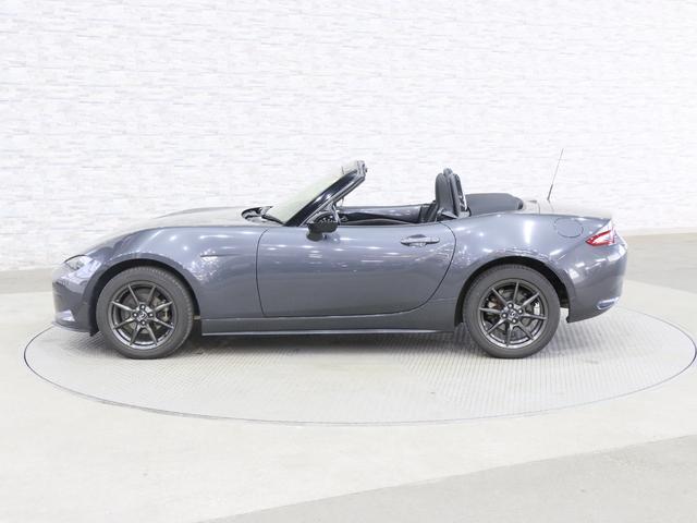 ロードスター S 6速MT/スマートキー/ETC/ヒルローンチアシスト/横滑り防止装置/革巻きステアリング/純正オーディオ/LEDヘッドライト/純正AW(12枚目)