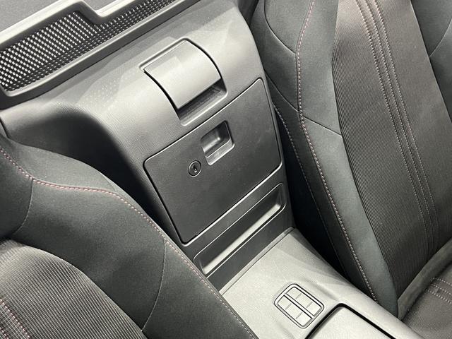 ロードスター S 6速MT/スマートキー/ETC/ヒルローンチアシスト/横滑り防止装置/革巻きステアリング/純正オーディオ/LEDヘッドライト/純正AW(26枚目)