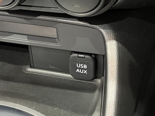 ロードスター S 6速MT/スマートキー/ETC/ヒルローンチアシスト/横滑り防止装置/革巻きステアリング/純正オーディオ/LEDヘッドライト/純正AW(28枚目)