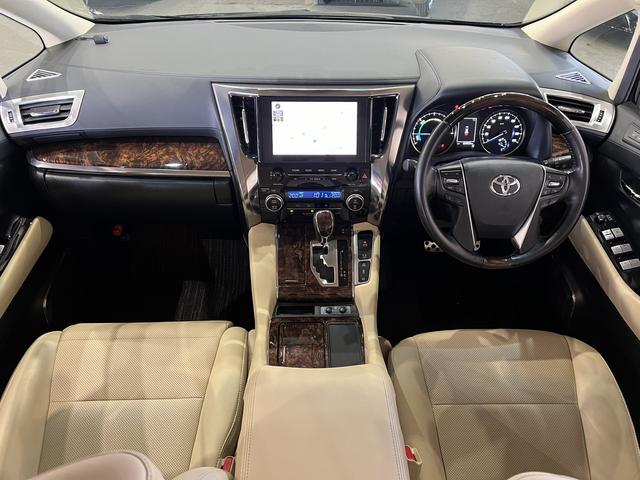 アルファードハイブリッド Ｇ　後期／４ＷＤ／合皮電動メモリーシート／シートベンチレーション／３眼ＬＥＤ／トヨタセーフティセンス／レーダークルコン／クリアランスソナー／アダプティブハイビーム／純正ディスプレイオーディオ／バックカメラ（22枚目）