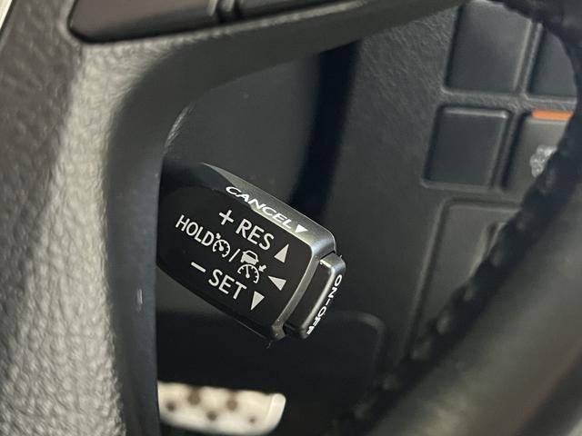 アルファードハイブリッド Ｇ　後期／４ＷＤ／合皮電動メモリーシート／シートベンチレーション／３眼ＬＥＤ／トヨタセーフティセンス／レーダークルコン／クリアランスソナー／アダプティブハイビーム／純正ディスプレイオーディオ／バックカメラ（26枚目）