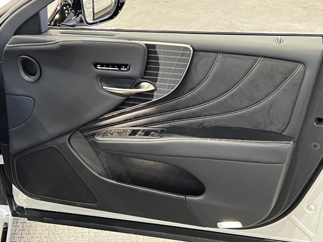 ＬＳ ＬＳ５００　Ｉパッケージ　サンルーフ／黒本革電動メモリーシート／シートベンチレーション／３眼ＬＥＤ／ＨＵＤ／レクサスセーフティシステム＋Ａ／レーダークルコン／アダプティブハイビーム／パノラミックビューモニター／純正ナビ（33枚目）