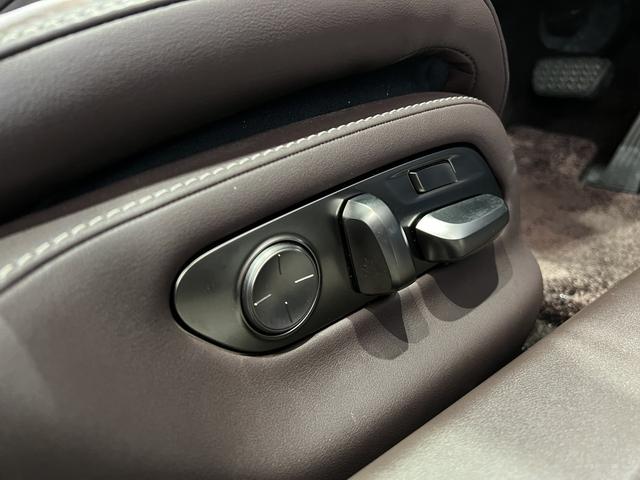 ＬＳ ＬＳ５００　バージョンＬ　１オーナー／サンルーフ／マークレビンソンサウンド／純正ＯＰスパッタリングＡＷ／セミアニリン本革シート／前後席シートベンチレーション／３眼ＬＥＤ／ＬＳＳ＋Ａ／デジタルインナーミラー／パノラミックビュー（33枚目）