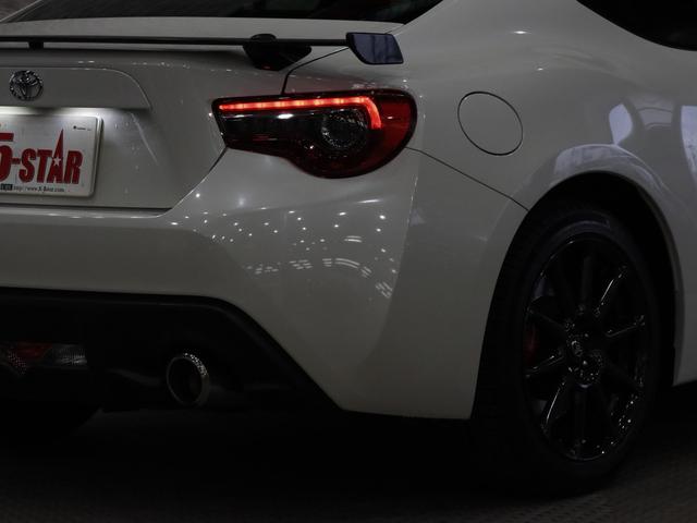 ８６ ＧＴリミテッド　ブラックパッケージ　後期／６速ＭＴ／前後ブレンボキャリパー／タン×黒ハーフ革／シートヒーター／純正ナビ／Ｂｌｕｅｔｏｏｔｈ／バックカメラ／ＴＲＡＣＫスイッチ／クルーズコントロール／スマートキー／ＥＴＣ／ＬＥＤオートライト（20枚目）