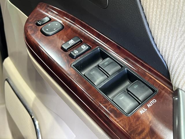 アルファード ３５０Ｇ　１オーナー／４ＷＤ／トヨタプレミアムサウンド／フリップダウンモニター／電動シート／両側電動スライドドア／クルーズコントロール／クリアランスソナー／１００Ｖ電源／純正ナビ／バックカメラ／純正ＡＷ（28枚目）