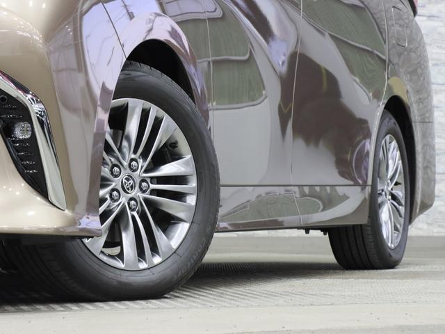 アルファードハイブリッド Ｚ　４ＷＤ／合皮電動メモリーシート／シートベンチレーション／３眼ＬＥＤ／トヨタセーフティセンス／デジタルインナーミラー／レーダークルコン／ワイヤレス充電／パノラミックビューモニター／純正ＡＷ（17枚目）