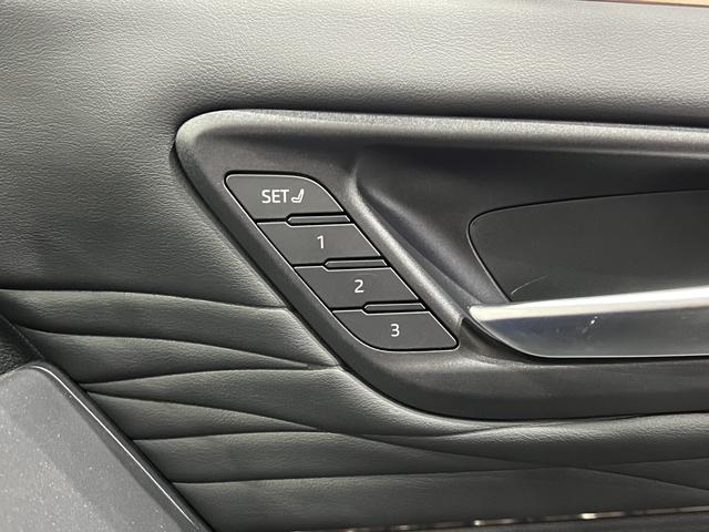 アルファードハイブリッド Ｚ　４ＷＤ／合皮電動メモリーシート／シートベンチレーション／３眼ＬＥＤ／トヨタセーフティセンス／デジタルインナーミラー／レーダークルコン／ワイヤレス充電／パノラミックビューモニター／純正ＡＷ（28枚目）