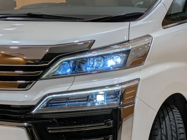 ヴェルファイア 3.5エグゼクティブラウンジZ 後期/ダブルサンルーフ/JBLサウンド/ナッパレザーシート/シートベンチレーション/トヨタセーフティセンス/3眼LED/クリアランスソナー/BSM/パノラミックビューモニター/純正ナビ/純正AW(14枚目)