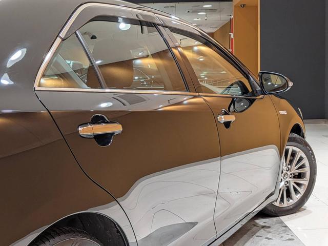 カムリ ハイブリッド　Ｇパッケージ・プレミアムブラック　半革シート／レーダークルコン／クリアランスソナー／レーンアシスト／ＢＳＭ／純正ナビ／バックカメラ／地デジ／ＬＥＤオート／純正ＡＷ／Ｄ記録簿有（16枚目）