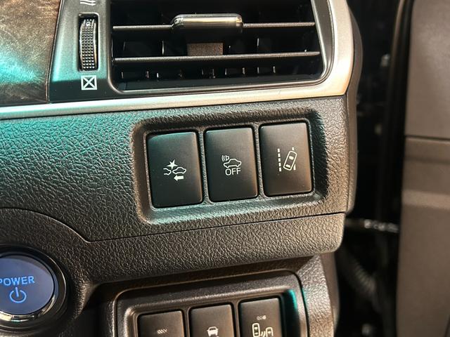 TOYOTA CAMRY HYBRID G PACKAGE PREMIUM BLACK