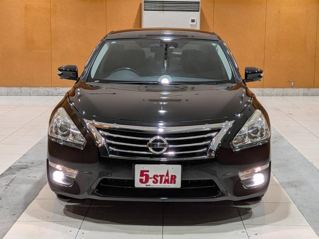 ティアナ ＸＬ　電動シート／スマートキー／ＥＴＣ／純正ナビ／地デジ／バックカメラ／純正１８ＡＷ／ＨＩＤヘッドライト（9枚目）