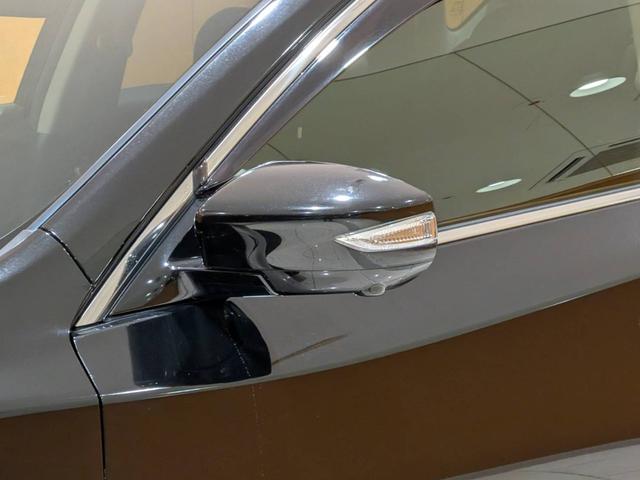 ティアナ ＸＬ　電動シート／スマートキー／ＥＴＣ／純正ナビ／地デジ／バックカメラ／純正１８ＡＷ／ＨＩＤヘッドライト（15枚目）