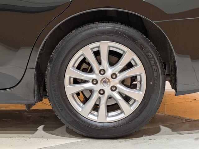 ティアナ ＸＬ　電動シート／スマートキー／ＥＴＣ／純正ナビ／地デジ／バックカメラ／純正１８ＡＷ／ＨＩＤヘッドライト（17枚目）