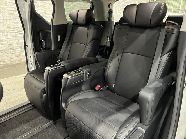 ヴェルファイア 2.5Z Gエディション 後期/4WD/アドミレイションエアロ/革電動メモリーシート/エアシート/トヨタセーフティセンス/レーダークルコン/クリアランスソナー/レーンアシスト/ステアリングヒーター/ナビ/バックカメラ/純正AW(41枚目)