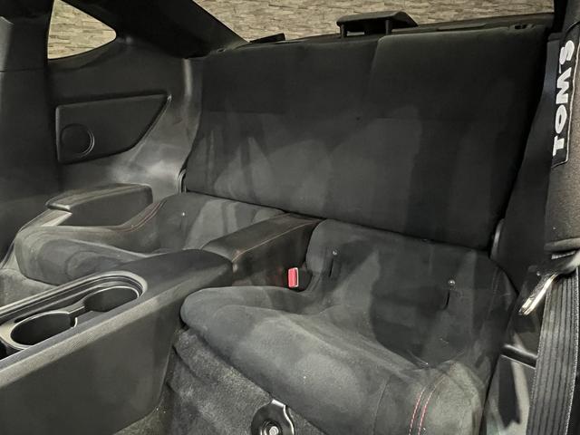 86 GT 6速MT/TOM’sエアロ&マフラー/TEIN車高調/RAYS18AW(57CR)/momoステアリング/スマートキー/ETC/横滑り防止装置/純正ナビ/Bluetooth/地デジ/LEDオートライト(40枚目)
