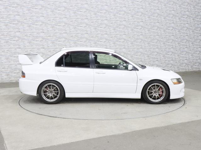 ランサー ＧＳＲエボリューションＩＸ　４ＷＤ／６速ＭＴ／クスコ車高調／前後ブレンボキャリパー／Ｗｅｄｓ　Ｓｐｏｒｔ１７ＡＷ／半革レカロシート／デジタルインナーミラー／キーレス／ＥＴＣ／カロッツェリアナビ／Ｂｌｕｅｔｏｏｔｈ／Ｄ記録簿（15枚目）