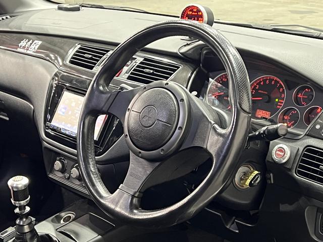 ランサー ＧＳＲエボリューションＩＸ　４ＷＤ／６速ＭＴ／クスコ車高調／前後ブレンボキャリパー／Ｗｅｄｓ　Ｓｐｏｒｔ１７ＡＷ／半革レカロシート／デジタルインナーミラー／キーレス／ＥＴＣ／カロッツェリアナビ／Ｂｌｕｅｔｏｏｔｈ／Ｄ記録簿（27枚目）