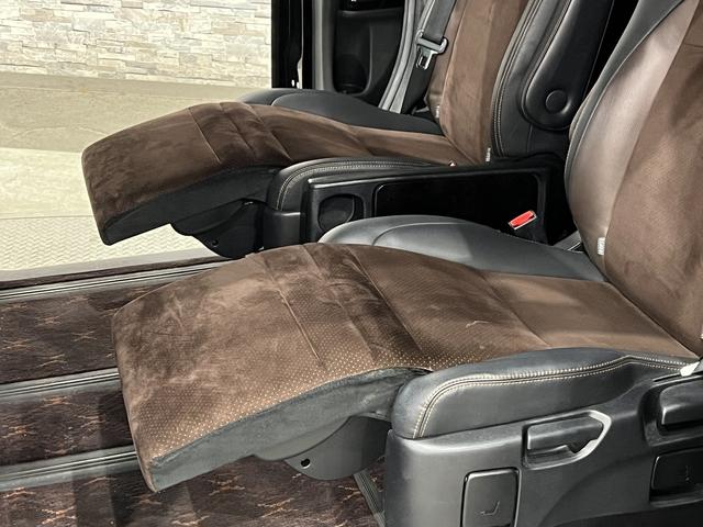 アルファード ２４０Ｓ　タイプゴールド　後期／フリップダウンモニター／半革シート／両側電動スライドドア／クルーズコントロール／クリアランスソナー／ＥＴＣ／横滑り防止装置／パワーバックドア／純正ナビ／バックカメラ／地デジ／純正ＡＷ（36枚目）