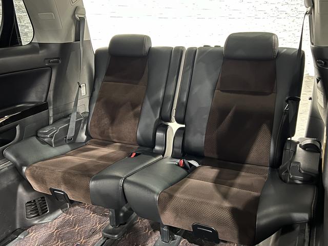 アルファード ２４０Ｓ　タイプゴールド　後期／フリップダウンモニター／半革シート／両側電動スライドドア／クルーズコントロール／クリアランスソナー／ＥＴＣ／横滑り防止装置／パワーバックドア／純正ナビ／バックカメラ／地デジ／純正ＡＷ（37枚目）
