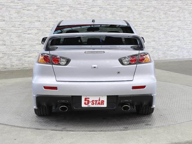 ランサー ＧＳＲエボリューションＸ　４ＷＤ／５速ＭＴ／ハイパフォーマンスＰＧ／エアロ／ロックフォードサウンド／コルトスピードサス／ブレンボキャリパー／ＨＫＳ　ＥＶＣ／レカロシート／ＥＴＣ／純正ナビ／地デジ／Ｂカメラ／Ｂｌｕｅｔｏｏｔｈ（14枚目）