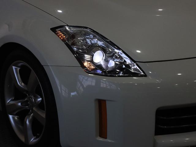 フェアレディZ ベースグレード 6速MT/パワーステアリング/電動格納ミラー/フルオートエアコン/純正オーディオ/CD&MD再生可/HIDヘッドライト/純正AW(15枚目)