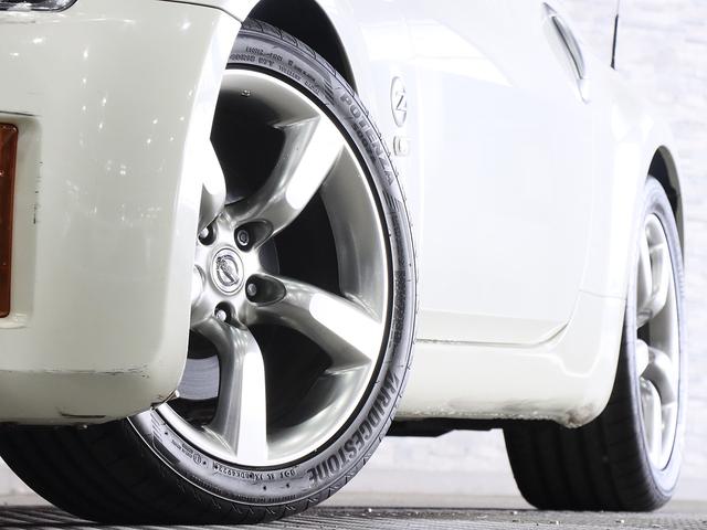 フェアレディZ ベースグレード 6速MT/パワーステアリング/電動格納ミラー/フルオートエアコン/純正オーディオ/CD&MD再生可/HIDヘッドライト/純正AW(16枚目)