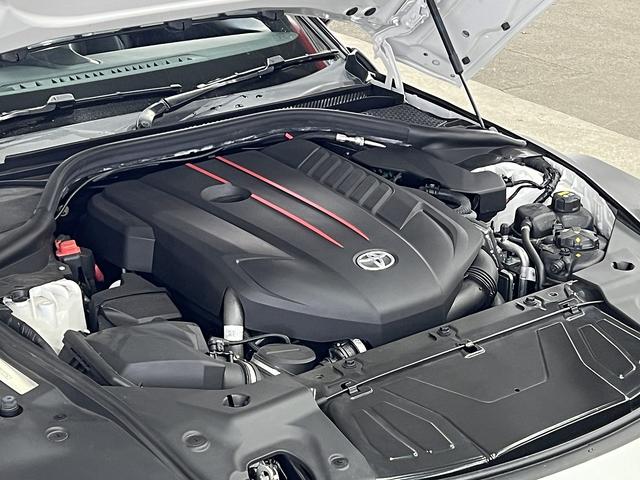 スープラ ＲＺ　ＪＢＬサウンド／直６ターボ／黒本革電動メモリーシート／シートヒーター／６眼ＬＥＤ／ＨＵＤ／レーダークルコン／クリアランスソナー／レーンアシスト／ＢＳＭ／アダプティブハイビーム／純正ナビ／バックカメラ（9枚目）