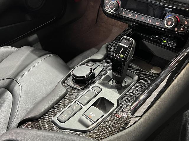 スープラ ＲＺ　ＪＢＬサウンド／直６ターボ／黒本革電動メモリーシート／シートヒーター／６眼ＬＥＤ／ＨＵＤ／レーダークルコン／クリアランスソナー／レーンアシスト／ＢＳＭ／アダプティブハイビーム／純正ナビ／バックカメラ（36枚目）