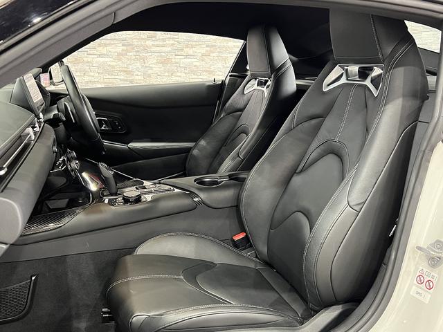 スープラ ＲＺ　ＪＢＬサウンド／直６ターボ／黒本革電動メモリーシート／シートヒーター／６眼ＬＥＤ／ＨＵＤ／レーダークルコン／クリアランスソナー／レーンアシスト／ＢＳＭ／アダプティブハイビーム／純正ナビ／バックカメラ（41枚目）