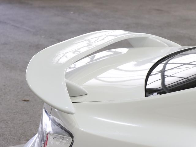 BRZ S 6速MT/GLANZENリアバンパー/Rスポイラー/スマートキー/ETC/横滑り防止装置/ケンウッドオーディオ/HIDオートライト/純正AW(9枚目)