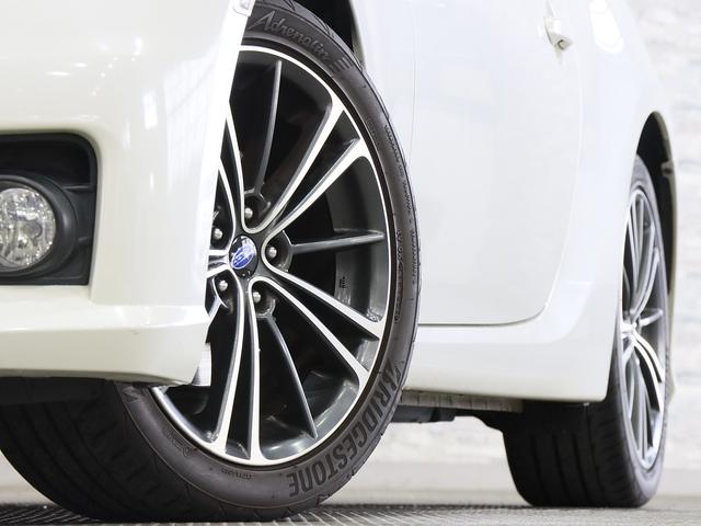 BRZ S 6速MT/GLANZENリアバンパー/Rスポイラー/スマートキー/ETC/横滑り防止装置/ケンウッドオーディオ/HIDオートライト/純正AW(19枚目)