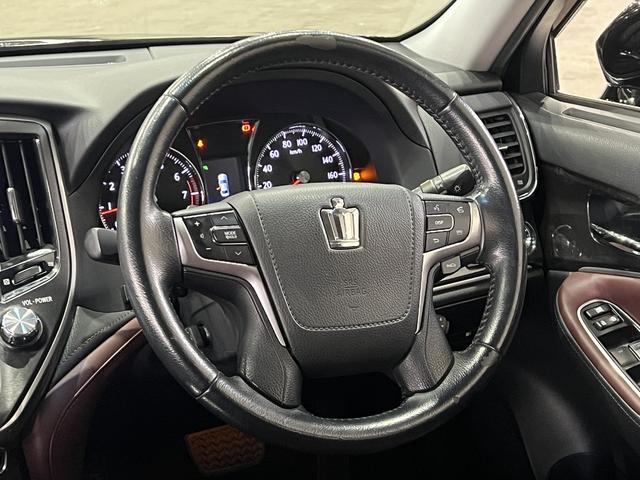 クラウン アスリートＳ　モデリスタエアロ／スパッタリング１８ＡＷ／トヨタプレミアムサウンド／電動シート／レーダークルコン／クリアランスソナー／ＥＴＣ／純正ナビ／Ｂｌｕｅｔｏｏｔｈ／バックカメラ／地デジ／ＨＩＤオートライト（23枚目）