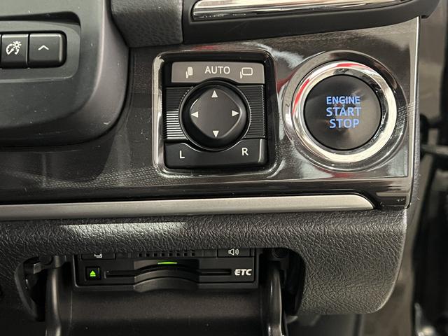 クラウン アスリートＳ　モデリスタエアロ／スパッタリング１８ＡＷ／トヨタプレミアムサウンド／電動シート／レーダークルコン／クリアランスソナー／ＥＴＣ／純正ナビ／Ｂｌｕｅｔｏｏｔｈ／バックカメラ／地デジ／ＨＩＤオートライト（29枚目）