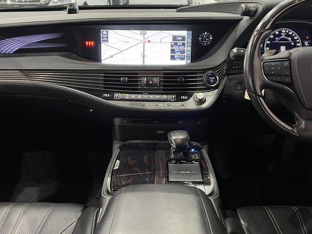 LS LS500h バージョンL マークレビンソンサウンド/セミアニリン本革電動シート/前後席シートベンチレーション/3眼LED/HUD/レクサスセーフティシステム+A/デジタルインナーミラー/パノラミックビューモニター/純正ナビ(34枚目)