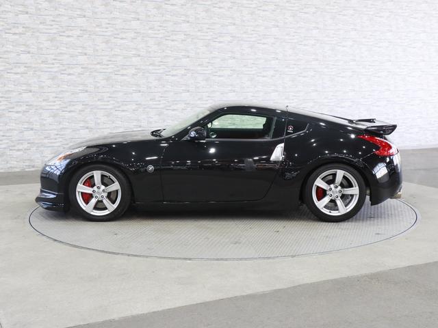 フェアレディZ ベースグレード 社外エアロ&ダウンサス/フジツボマフラー/スマートキー/ETC/パドルシフト/横滑り防止装置/純正ナビ/Bluetooth/サイド・バックカメラ/地デジ/HIDオートライト/純正AW(12枚目)