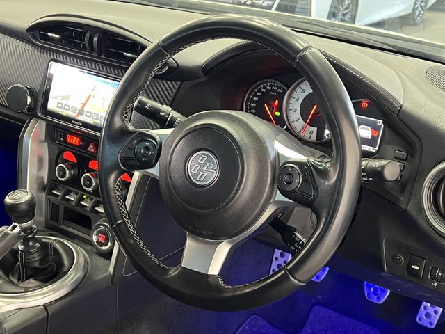 86 GT 後期/6速MT/TRACKスイッチ/クルーズコントロール/スマートキー/ETC/ケンウッドナビ/Bluetooth/バックカメラ/地デジ/LEDオートライト/純正AW(24枚目)