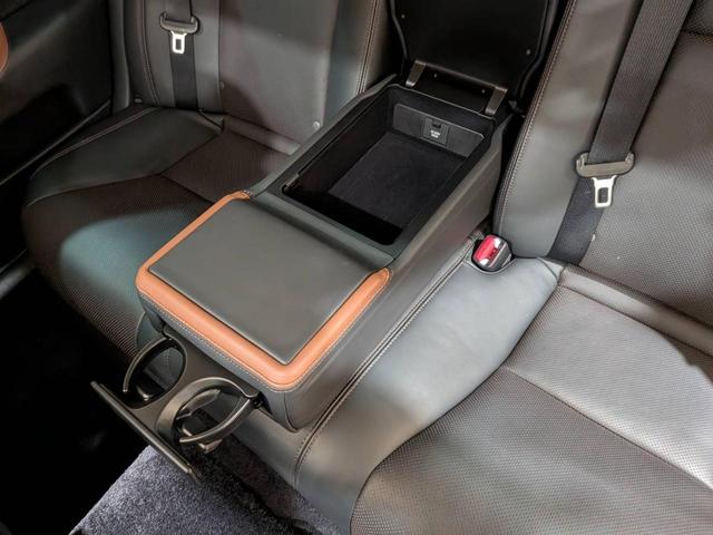 ＬＳ ＬＳ６００ｈ　バージョンＣ　Ｉパッケージ　４ＷＤ／１オーナー／サンルーフ／セミアニリン本革電動シート／シートベンチレーション／クルーズコントロール／クリアランスソナー／ＢＳＭ／オートマチックハイビーム／バックカメラ／ＬＥＤオートライト（53枚目）