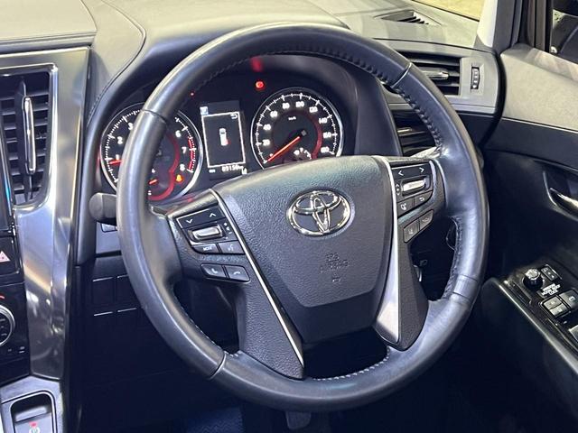 アルファード ２．５Ｓ　Ａパッケージ　後期／社外フルエアロ／ダブルサンルーフ／ＢＩＧ－Ｘナビ／アルパインプレミアムサウンド＆フリップダウンモニター／トヨタセーフティセンス／デジタルインナーミラー／レーダークルコン／パワーバックドア（24枚目）