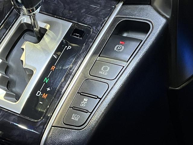 アルファード ２．５Ｓ　Ａパッケージ　後期／社外フルエアロ／ダブルサンルーフ／ＢＩＧ－Ｘナビ／アルパインプレミアムサウンド＆フリップダウンモニター／トヨタセーフティセンス／デジタルインナーミラー／レーダークルコン／パワーバックドア（34枚目）